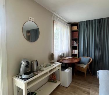 Montpon-Menesterol House | Les Oliviers !