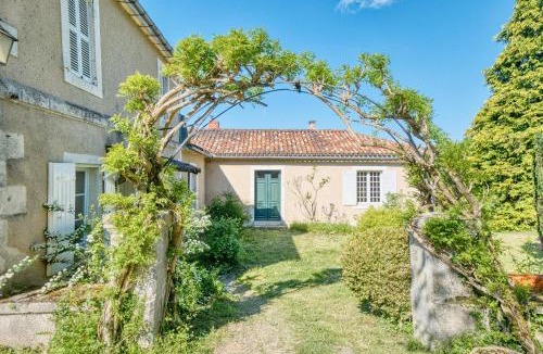 Razac-sur-l'Isle House | Les Orchidées