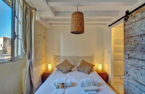 Saint-Michel Apartment | Les Secrets de Bacchus