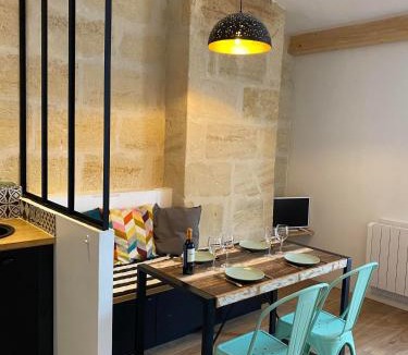 Saint-Bruno - Saint-Victor Apartment | Les Suites de La Villa Mouneyra