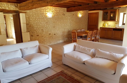 Montboyer House | Lieu Idéal Pour les Réunions de Famille ou les Célébrations