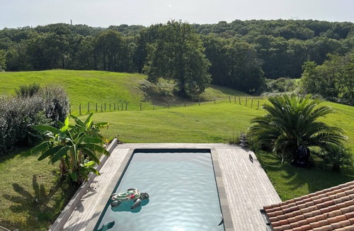 Briscous House | Loasis Basque Maison spa Piscine 20 Minutes des Plages de Biarritz