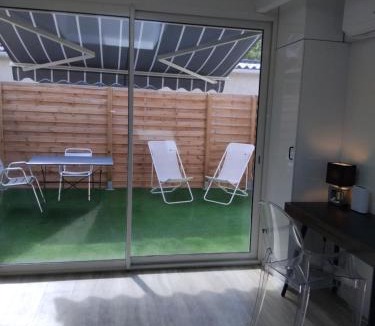 Gond-Pontouvre Apartment | Loc'Issime ! Clim - PK privé gratuit
