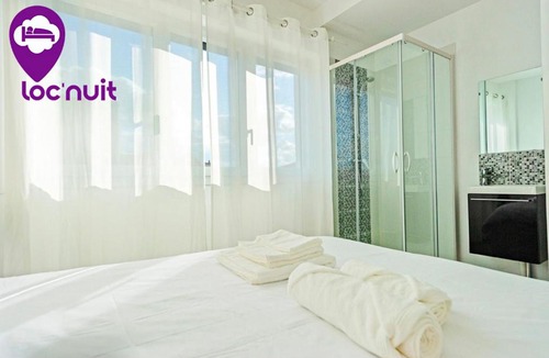 Agen Bed & Breakfast | Loc'Nuit - Chambres Tout Confort - Hyper Centre AGEN