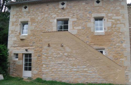 Noaillac House | Location meublée au milieu d'un écrin de verdure Aux vieux fours