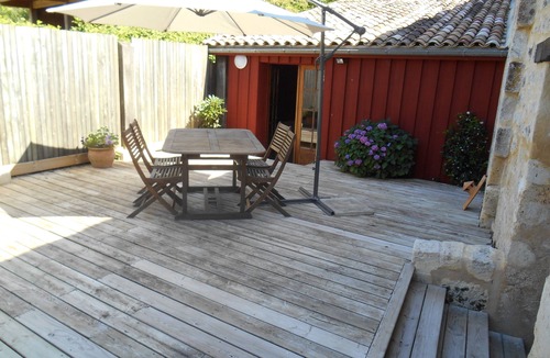 Petit-Palais-et-Cornemps Cottage | Lodging in the heart of the Vineyard