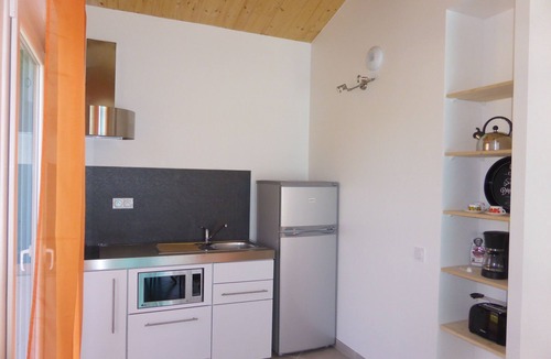 Saintes Cottage | Lodging 4 Gîte RE CLIMATISE IN THE CALM OF THE GREAT VERSENNES