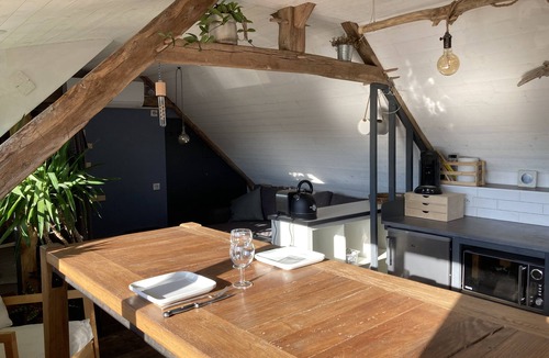 Saint-Cernin-de-Larche Apartment | Loft south for 2 to 7 people, kitchenette. Access to the hostel's common areas.