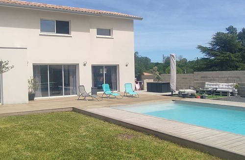 Ayguemorte-les-Graves House | Logement Paisible Pour UN Sejour Detente A 20 Minutes DE Bordeaux