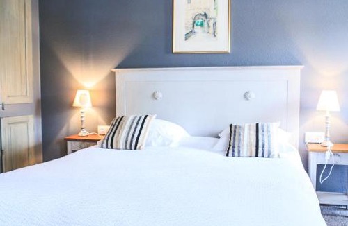 Coulombiers Hotel | Logis Auberge le centre poitou