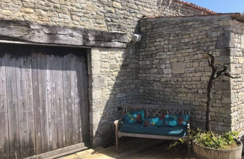 Saint Ouen d'Aunis House | Logis d'aventon <>Magnificent residence 10' from La Rochelle