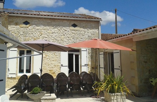 Queyrac House | Look inside, it is really worth, ideally up to 3 family German cleanliness