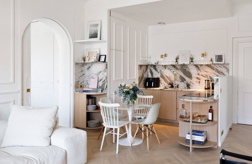 Biarritz Apartment | LOUISON - Charming Apartment in the Heart of Biarritz – 1 Minute from Miramar Beach