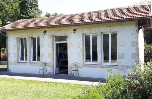 Belin-Beliet House | Lovely cottage with neat decoration, 4 people