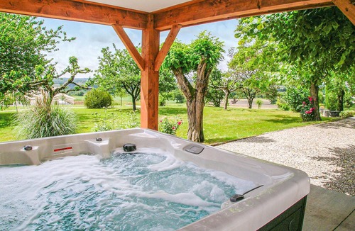 Saint-Aubin-de-Cadelech House | Lovely home in St. Aubin de Cadelech