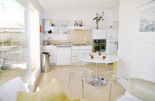 Beaucaire House | Lovely home in Beaucaire with WiFi