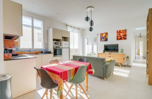 Bastide House | Lovely house Bordeaux Cenon with garden