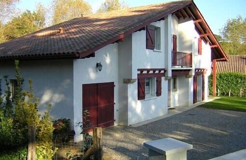 Espelette House | Lovely rental house for vacation in Espelette (Basque country) for 10 to 12 pers