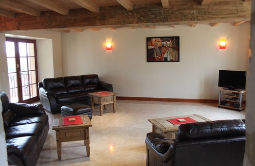 Courcoury Other | Lovingly Restored Farmhouse With Large Private Pool Set in 5 Acres near Saintes
