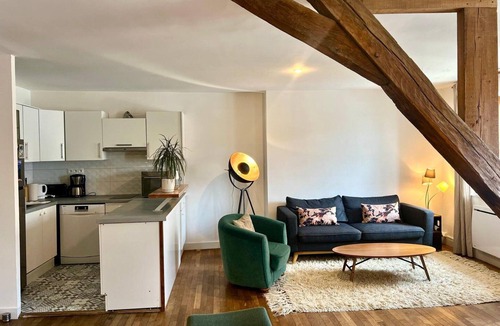 Les 3 Cites Apartment | Luminous apartment in the city center of Poitiers