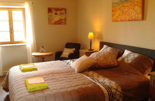 Savignac-de-Duras Bed & Breakfast | Luxe B&B maison á votre santé, in Bordeaux Wine Region
