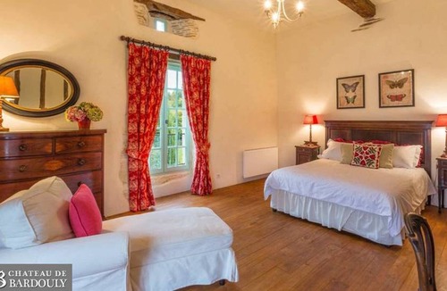 Saint-Aubin-de-Cadelech House | Luxurious Manor House with Private Pool and Tennis Court