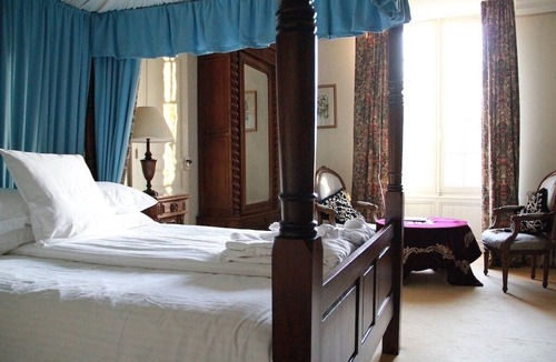 Petit-Bersac Other | Luxurious country house with large swimming pool and 10 in Suite bedrooms