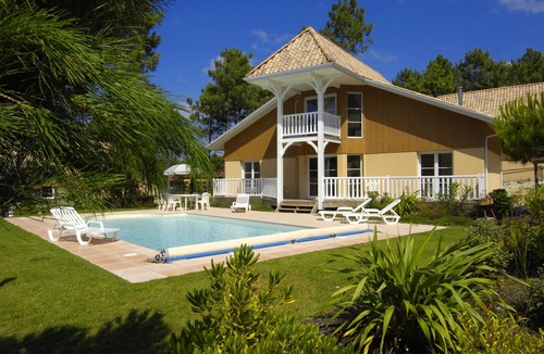 Lacanau-Ocean Villa | Luxurious villa with a private pool