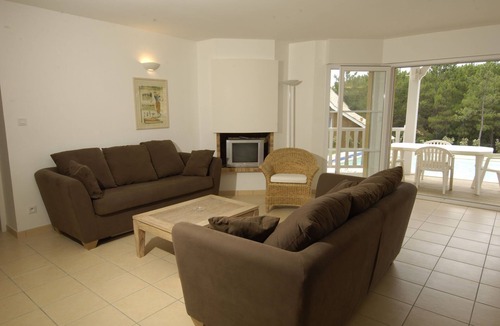 Lacanau-Ocean Villa | Luxurious villa with a private pool