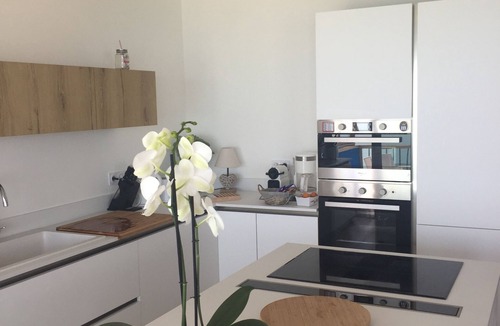 Cros-de-Cagnes Condo | Luxurious waterfront apartment with sea view and mountain view near the racecourse