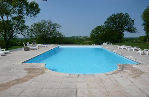 Boisse House | luxury cottage for 2, beautiful views, large swimming pool, no children