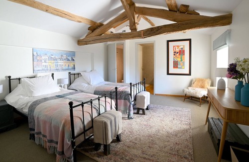 La Mothe-Saint-Heray Villa | Luxury country house in Deux-Sevres