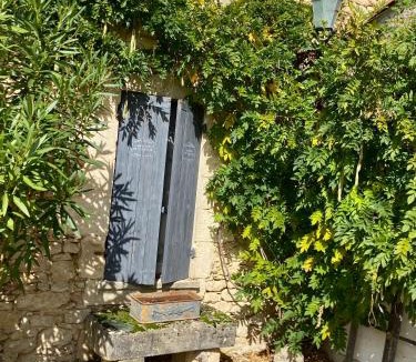 Sainte-Foy-la-Longue Bed & Breakfast | Ma demeure dans les vignes
