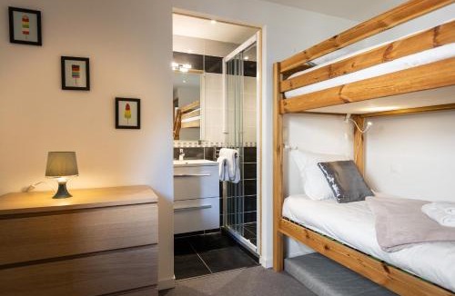 La Celle-sous-Gouzon Ski Chalet | Madame Vacances Chalet Ponturin