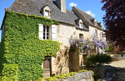 Cenac-et-Saint-Julien House | Magnificent Périgord house with its lauze roof