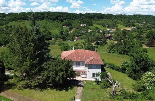 Bon-Encontre House | Magnificent house with swimming pool