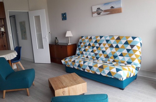 Arcachon Apartment | Magnificent views of the Bay, in the center and on the beach .