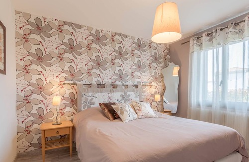 Le Bouscat Villa | MAGNIFICENT VILLA WITH SWIMMING POOL AT THE FOOT OF THE TRAM