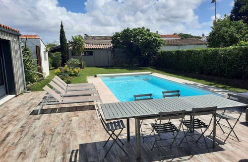 Cheray Villa | Magnificent villa with private pool - All services included - Quiet in Oléron
