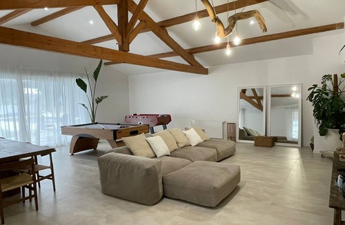 La Creche Villa | Magnifique Village 8 Personnes Avec Sauna, Piscine, Billard