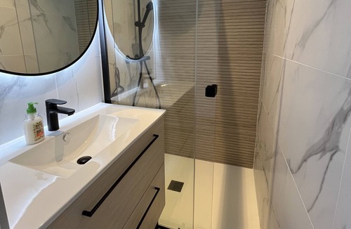Dolus-d'Oleron House | Maison 10 Couchages, Piscine, Clim, à L'entrée du Centre-ville, 2,8km de L'océan