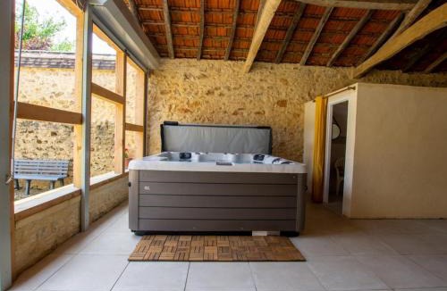 Saint-Avit-Riviere House | Maison avec jacuzzi partagé, jardin et garage près de Monpazier - FR-1-616-87