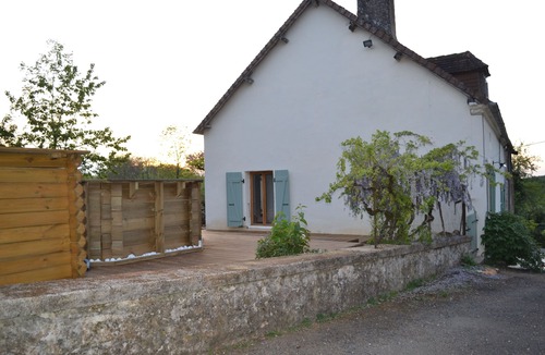 Granges-dAns House | Maison Avec Piscine Dans un Hameau Pour 8 Personnes, Entre Lascaux et Hautefort
