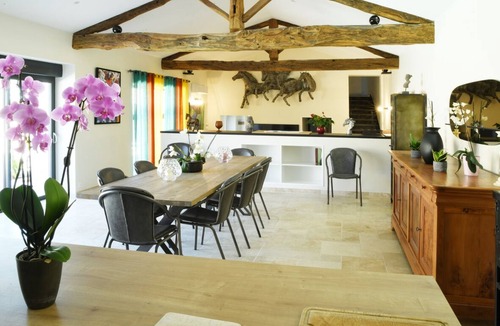 Sigogne House | Maison Avec Piscine et Jacuzzi