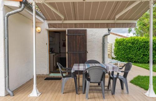 Saint-Palais-sur-Mer House | Maison calme, proche plage et lac