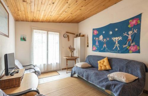 Saint-Palais-sur-Mer House | Maison calme, proche plage et lac