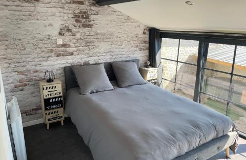 Saint-Gelais House | Maison chaleureuse avec parking sur place