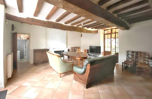 Mouterre-Silly House | Maison charmante à Mouterre-Silly avec jardin privé