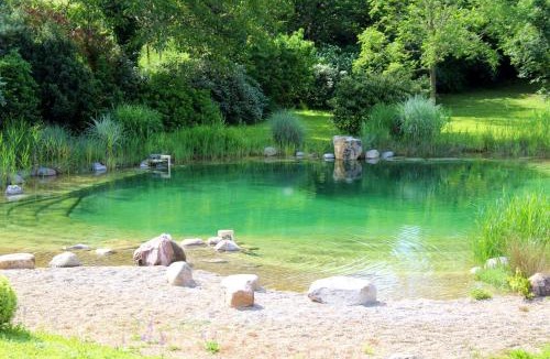 Saint-Cybranet House | Maison charmante à Saint-Cybranet avec piscine partagée