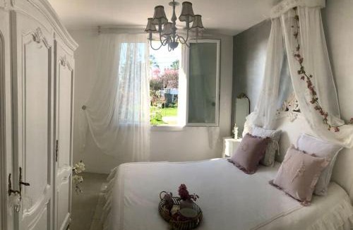 Le Chateau-d'Oleron House | MAISON CHATEAU D'OLERON